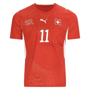 NDOYE NO.11 Maglietta Calcio Suiza Prima 2026 – Versione Giocatore_1